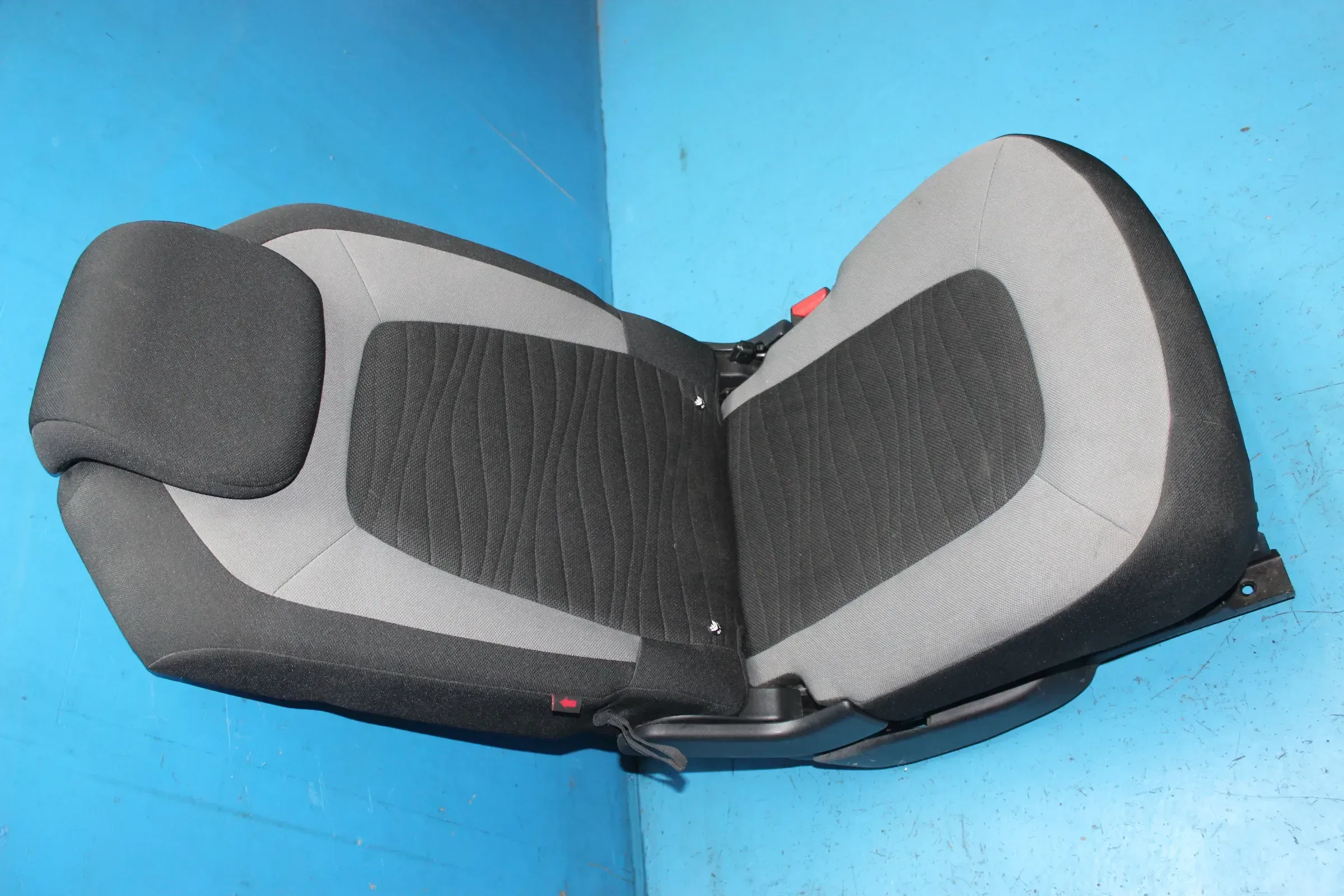 2-Reihe Sitz hinten rechts Citroen C4 Picasso II Bj.17 - Bild 1