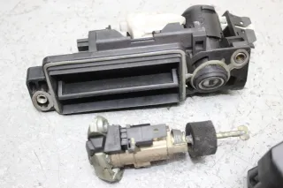 Zündschloss Heckklappenöffner 1x Schlüssel A2095450908 Mercedes W203 Bj.04 - Bild 3