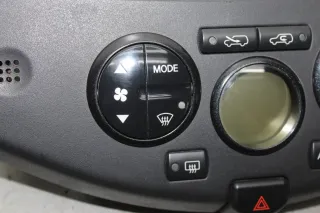 Klimabedienteil Bedienteil Klima Heizung 27500BC58A Nissan Micra III K12 Bj.06 - Bild 2