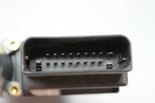 Fensterhebermotor hinten rechts 105407301, 0130821696 Skoda Superb I 3U4 Bj.04 - Bild 4