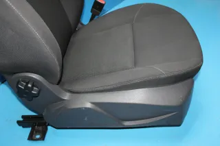 Beifahrersitz Sitz vorne rechts Stoff Ford Focus III 3 DYB Bj.15 - Bild 2
