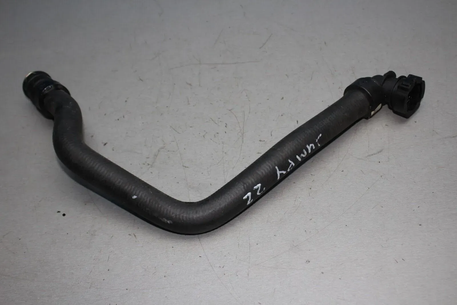 Kühlwasserschlauch Schlauch Heizung 9819297780 Citroen Jumpy III Bj.22 - Bild 1