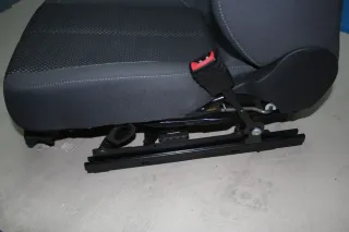 Beifahrersitz Sitz vorne rechts mit Sitzheizung Seat Exeo ST 3R Bj.12 - Bild 7