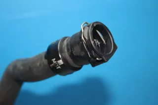 Kühlwasserschlauch Schlauch Heizung 9819297780 Citroen Jumpy III Bj.22 - Bild 3