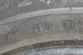 2x Winterreifen Semperit Master-Grip 2 185/60 R15 88T dot 2119, ca. 7,1 mm - Bild 8