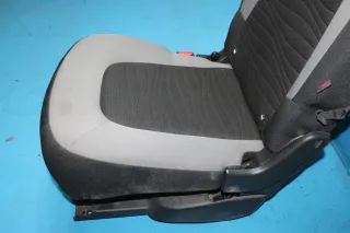 2-Reihe Sitz hinten links Citroen C4 Picasso II Bj.17 - Bild 2