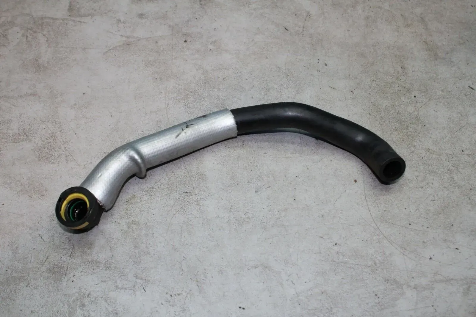 Entlüftungschlauch Schlauch Leitung Rohr Renault Clio 4 IV Bj.15 - Bild 1