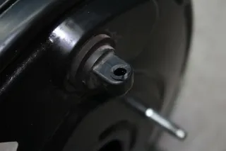 Bremskraftverstärker BKV 460071KA01 Nissan Juke F15 K9K 1.5 dCi Bj.12 - Bild 3