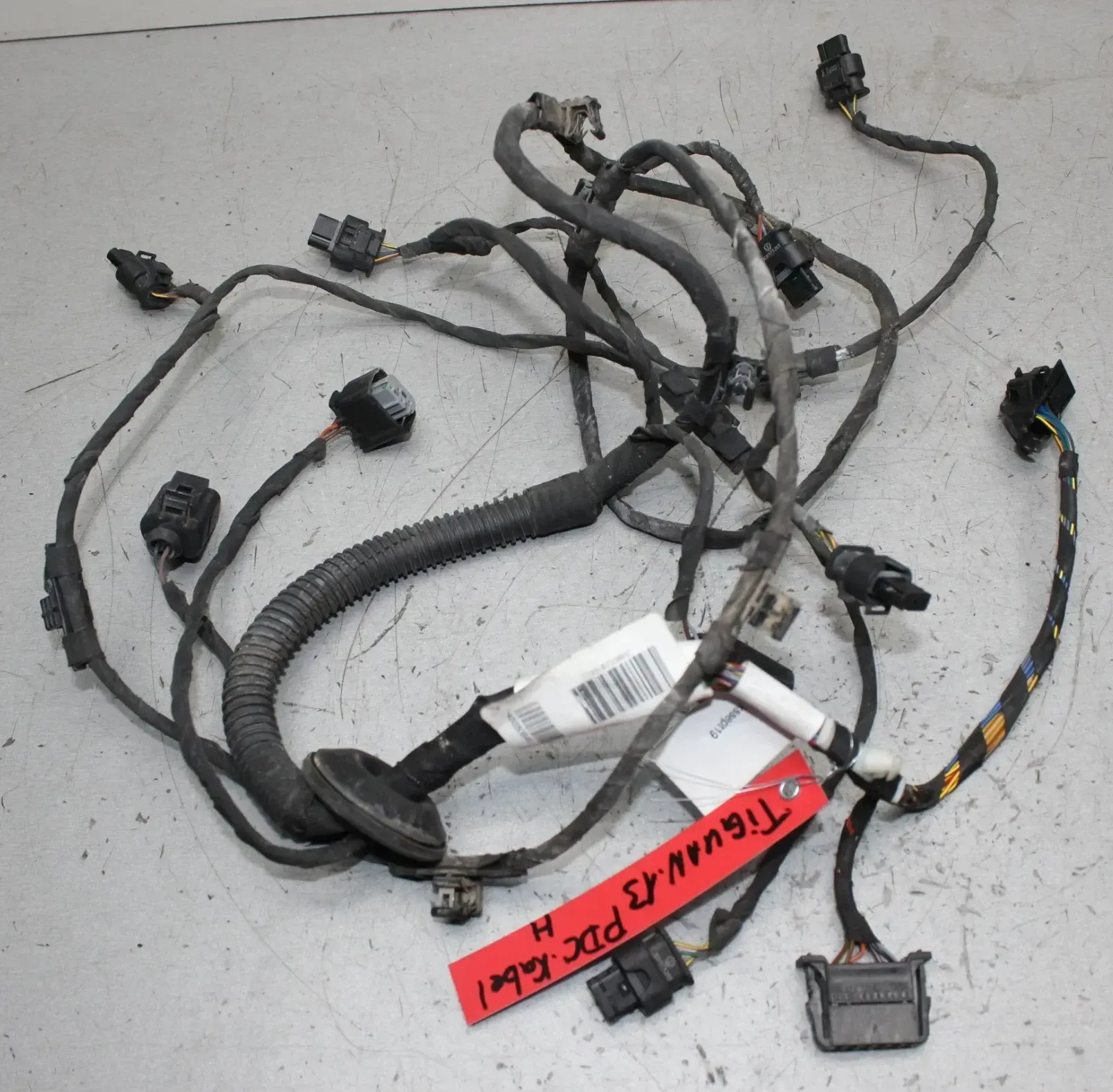 PDC Kabelbaum Einparkhilfe Stoßstange hinten 5N0971104 BD VW Tiguan I 5N Bj.13 - Bild 1