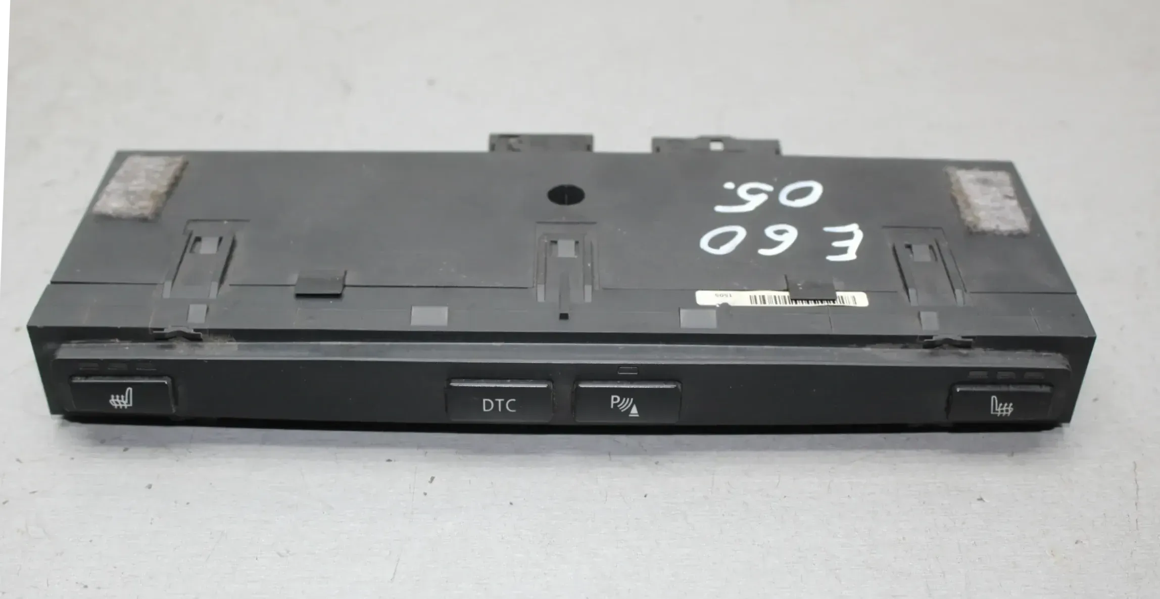 Schaltzentrum Schalterleiste Sitzheizung PDC Schalter 6969421 BMW 5er E60 Bj.05 - Bild 1