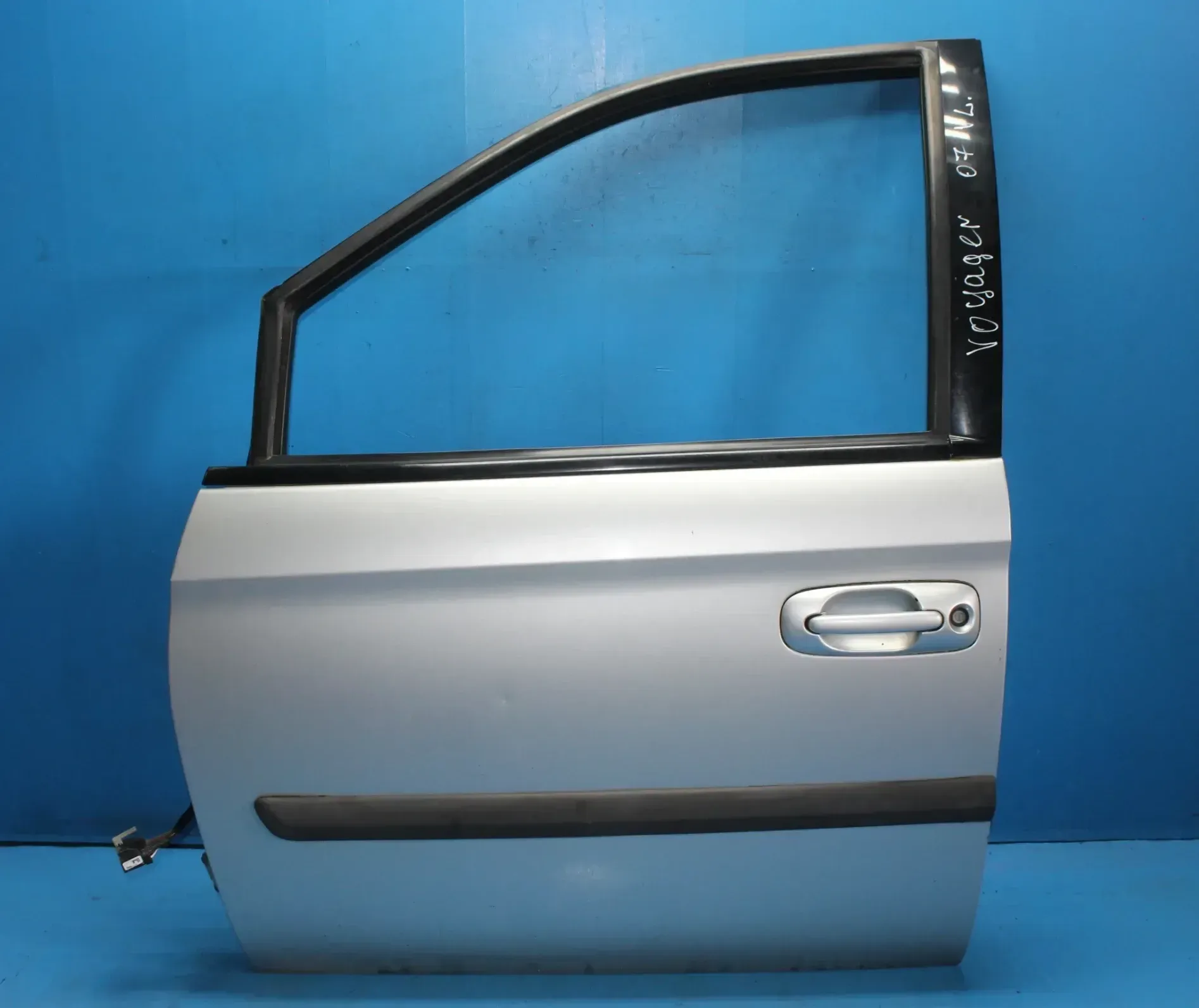 Fahrertür Tür vorne links Chrysler Voyager IV RG GY Bj.07 - Bild 1