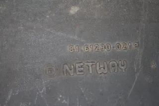 Radhaus Kotflügel Schmutzfänger vorne links Teil hinten 81612100553 MAN TGM Bj14 - Bild 4