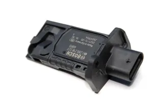 NEU Original Luftmassenmesser BOSCH 0280218327 Suzuki Ignis III Swift V 1.2 - Bild 1