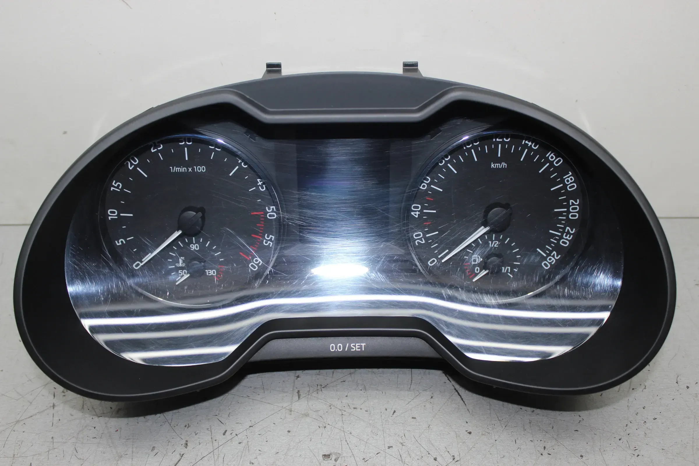 Tacho Kombiinstrument 5E0920751B A2C97095700 Skoda Octavia III 5E - Bild 1
