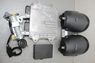 Motorsteuergerät Zündschloss Tacho Sicherungskasten Smart Forfour 454 1.3 70 kW - Bild 2
