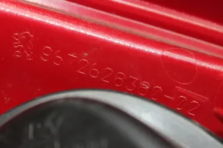 Rückleuchte Heckleuchte Rücklicht hinten rechts 9672628380 Peugeot 208 I Bj.14 - Bild 5