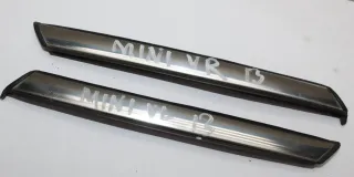 2x Zierleiste Leiste Kotflügel vorne links und rechts MINI Cooper R58 Bj.13 - Bild 1