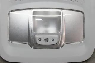 Leseleuchte Innenleuchte Beleuchtung vorne 96754056PR Peugeot 208 I Bj.14 - Bild 2