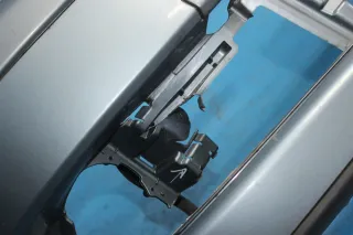 Stoßstange Stoßfänger vorne 1T0807221D Grau, LR7N VW Touran 1T2 Bj.08 - Bild 8