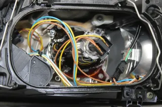 Frontscheinwerfer Scheinwerfer vorne rechts 30698886, 0301198204 Volvo V50 Bj.06 - Bild 6
