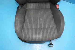 Beifahrersitz Sitz vorne rechts VW Polo V 6R Bj.11 - Bild 4