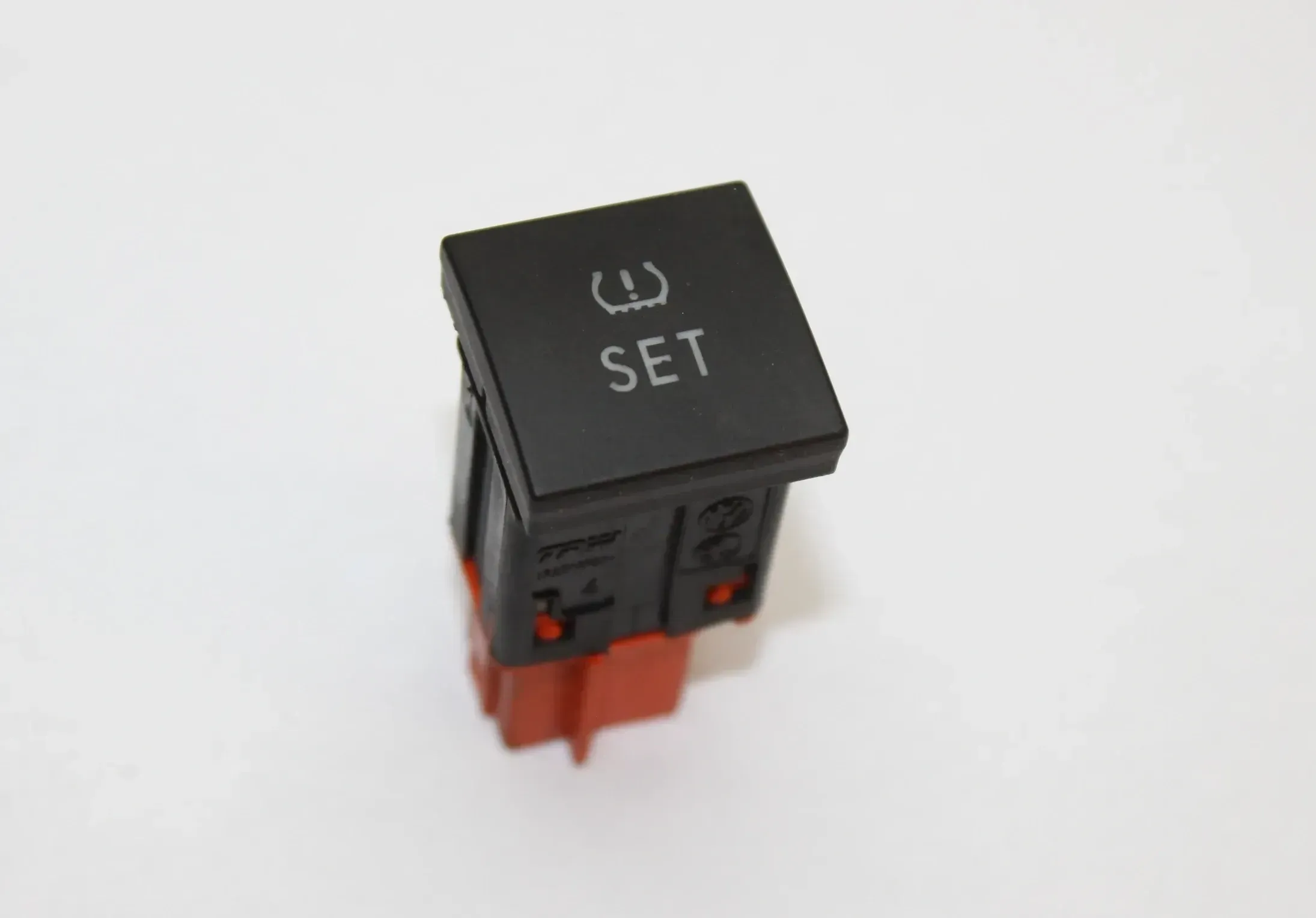 RDKS Schalter Taster Reifenkontrollanzeige 1K0927121B VW Polo V 6R Bj.11 - Bild 1
