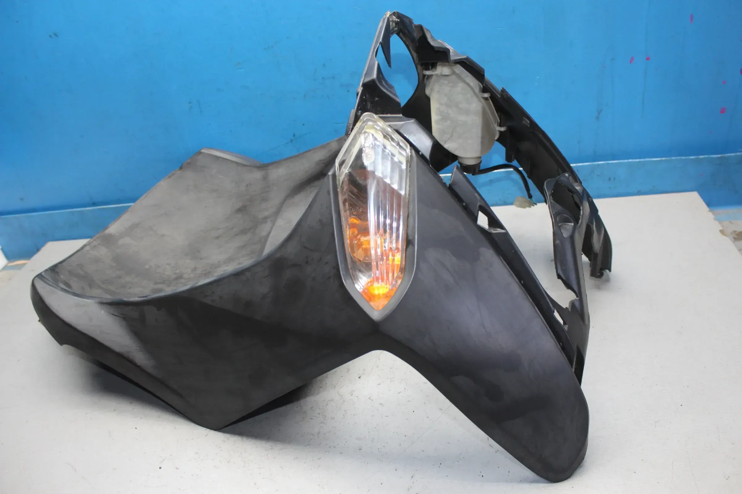 Frontverkleidung Verkleidung mit Blinker vorne links rechts Agility 125 City R16 - Bild 1