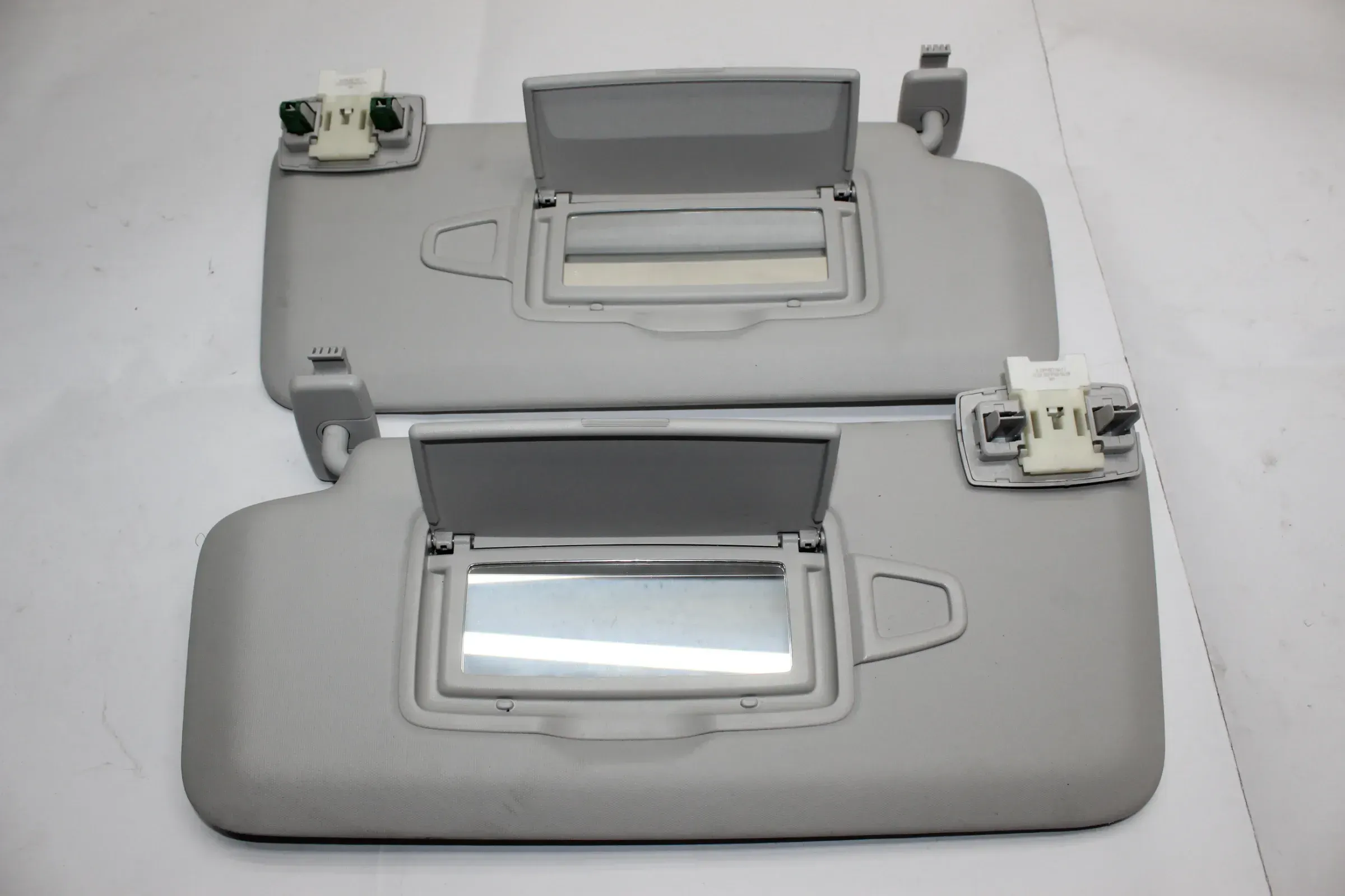 2 Sonnenblende links rechts A2058107404 A0998210011 Mercedes Benz GLC X253 Bj.19 - Bild 1