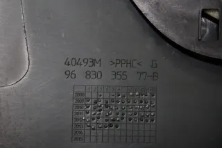 Türverkleidung Türpappe vorne links 98004809ZE Peugeot 5008 I 0E_ Bj.13 - Bild 6