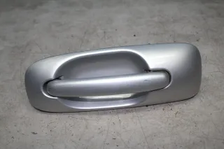Türgriff Griff außen Schiebetür hinten links Silber Chrysler Voyager IV RG Bj.08 - Bild 1