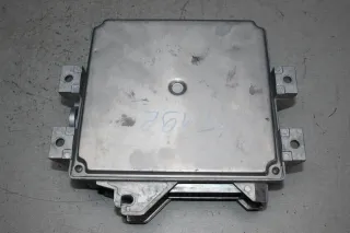 Mercedes Benz W102 4-Zyl. Diesel Steuergerät Motorsteuergerät A0165457632 - Bild 3