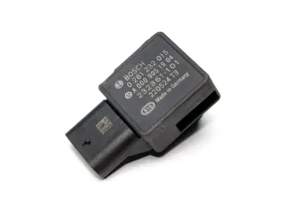 NEU Original Sensor Drucksensor BOSCH 0261232015 Mercedes A0009051904 W213 W205 - Bild 1