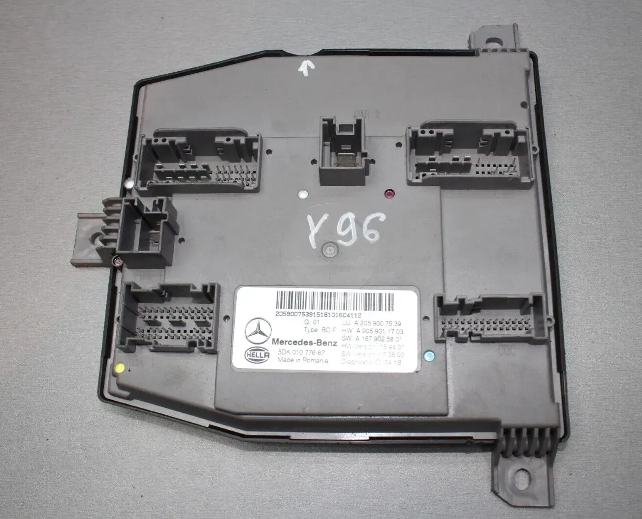 Mercedes Benz W205 Bordsteuergerät BC-F Steuergerät A2059007539 A2059011703 - Bild 1