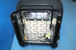 Suzuki SX4 Stufenheck GY Beifahrersitz Sitz vorne rechts Airbag Sitzheizung - Bild 6