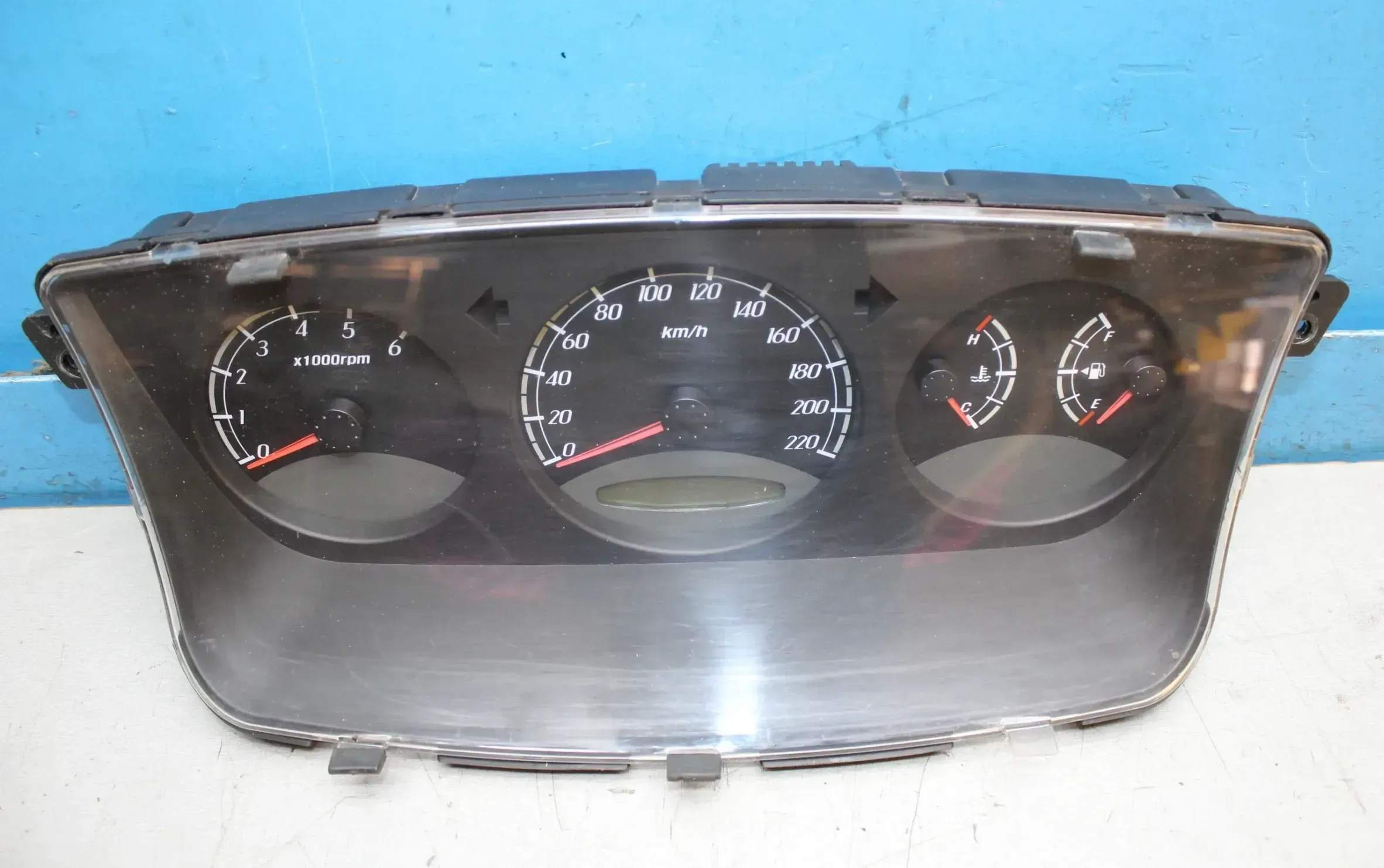 Tacho Kombiinstrument 80210-09050 SsangYong Kyron 2.0 Xdi Bj.06 - Bild 1