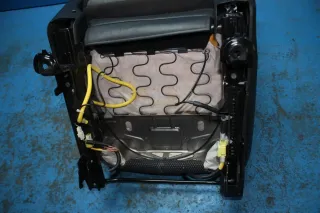 Beifahrersitz Teilleder Sitz vorne rechts Chevrolet Captiva C100 Bj.08 - Bild 14