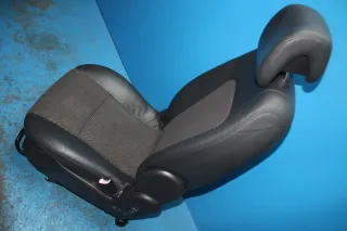 Beifahrersitz Teilleder Sitz vorne rechts Chevrolet Captiva C100 Bj.08 - Bild 10