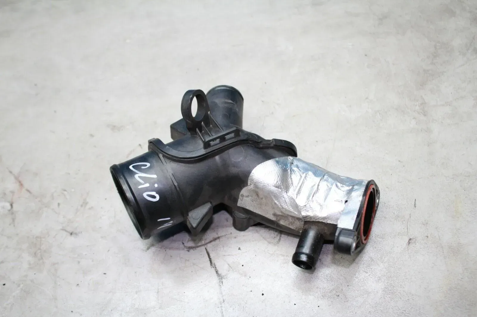 Ladeluftrohr Luftrohr Leitung Rohr 165765493R Renault Clio IV 1.5 dCi Bj.14 - Bild 1