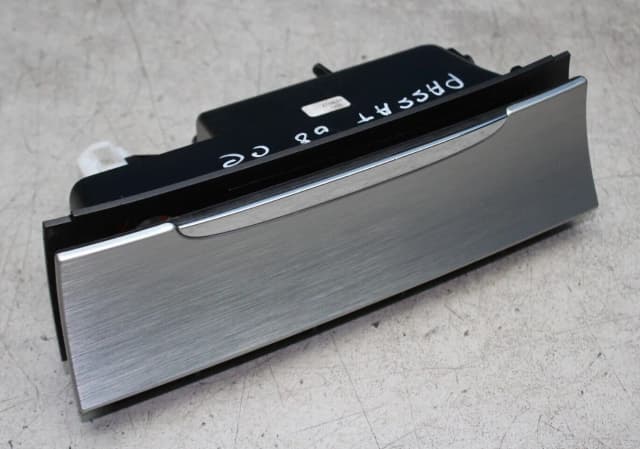 Article QYYRN